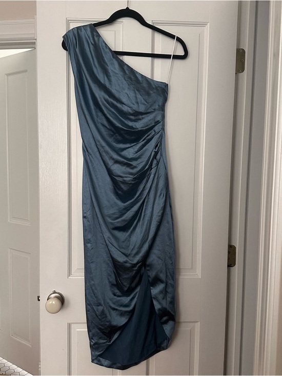 NWT Small Revolve Elliatt Cassini One-Shoulder Satin Dress in Blue Formal